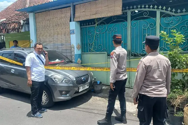 Foto Tampak Harmonis, Pegawai Bank Banyuwangi Tewas Ditusuk Suami Sendiri: Tragedi di Balik Rumah yang Tenang
