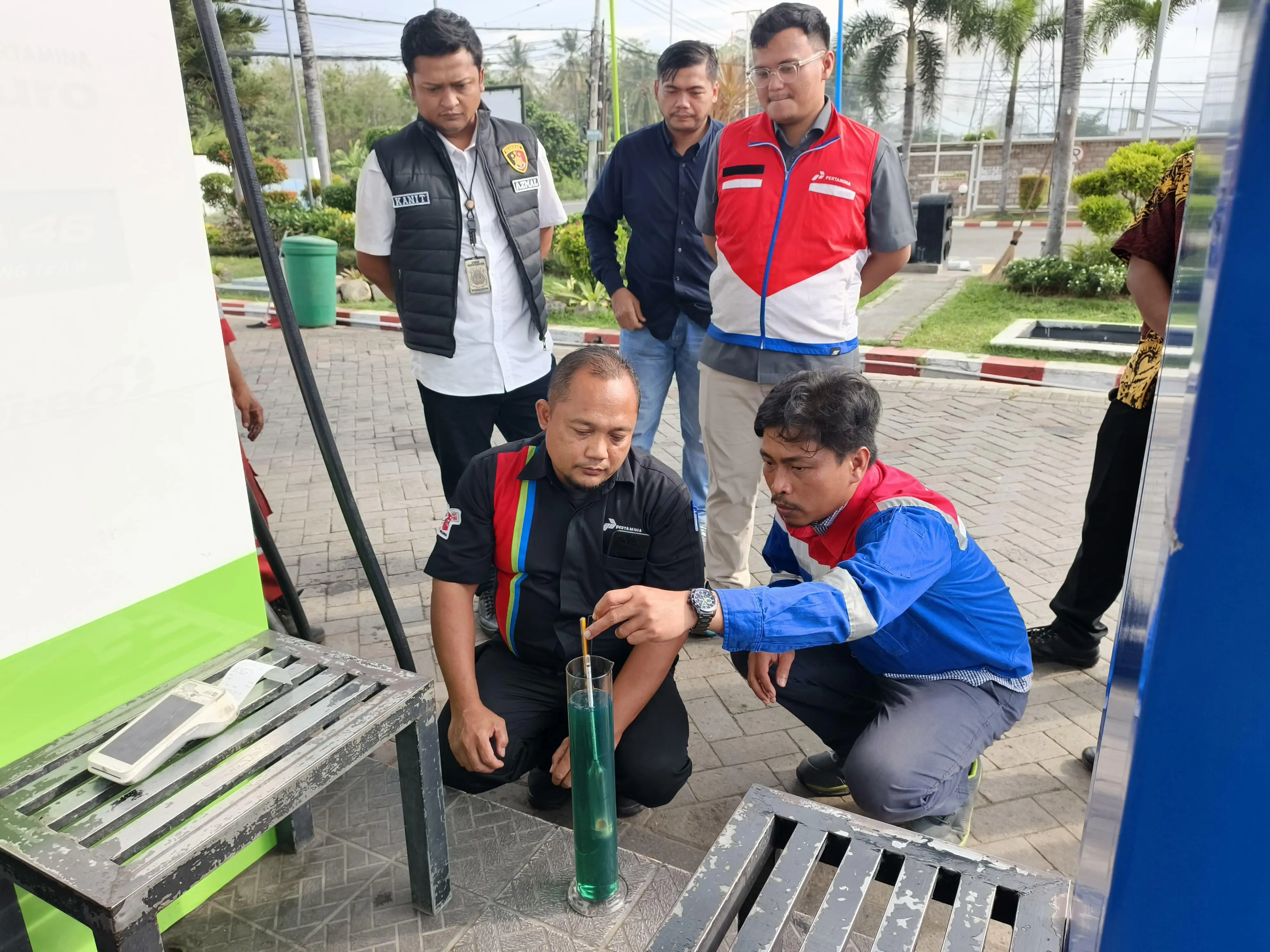 Foto Tipidsus Polresta Banyuwangi Pastikan SPBU di Banyuwangi Aman