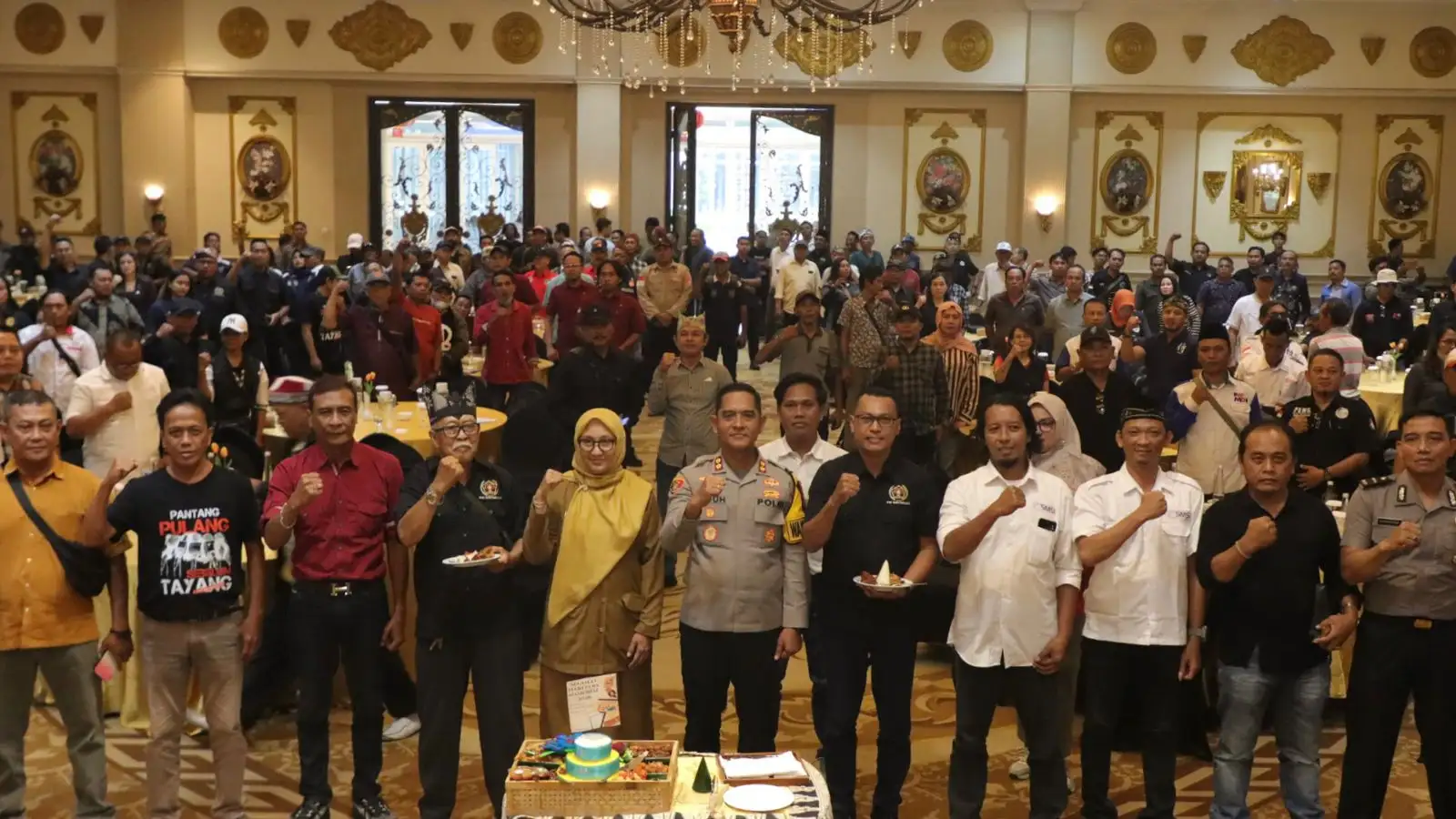 Foto Ngopi Bareng Insan Pers, Polresta Banyuwangi Peringati HPN 2026