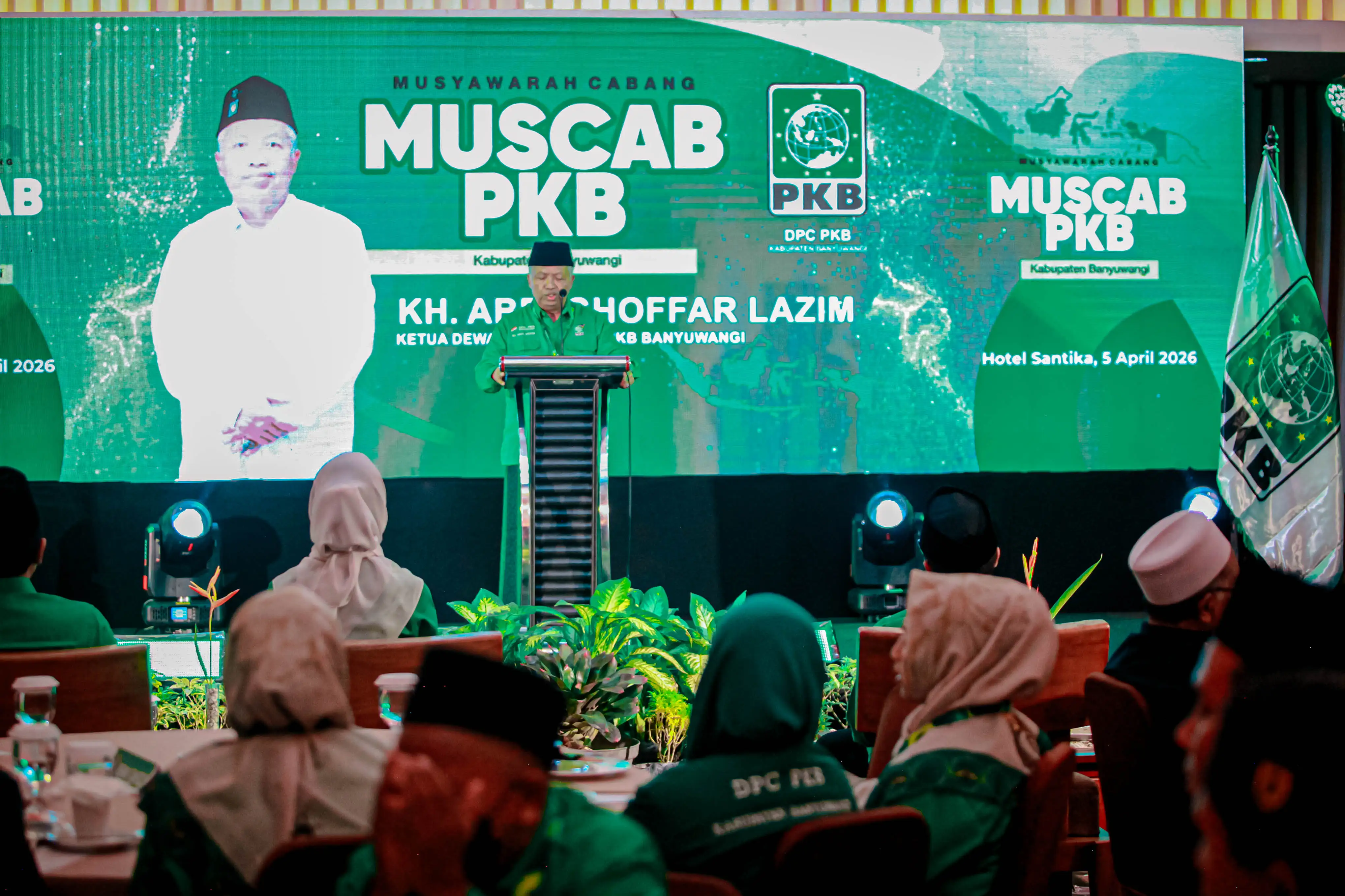 Foto Dari Tujuh Jadi Delapan, Gus Makki Zaini Muncul di Detik Krusial Muscab PKB Banyuwangi