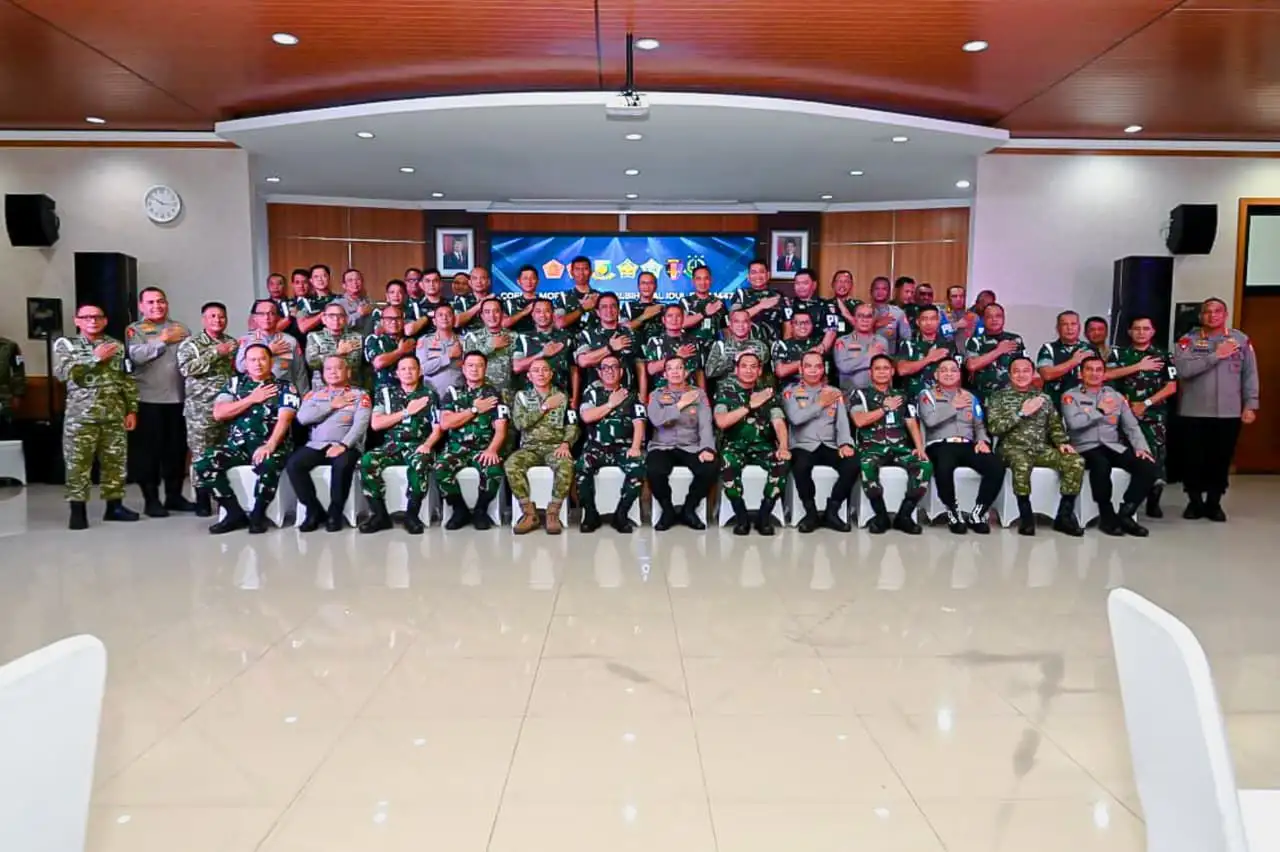 Foto Perkuat Soliditas, POM TNI dan Propam Polri Gelar Coffee Morning & Halal Bihalal 1447 H